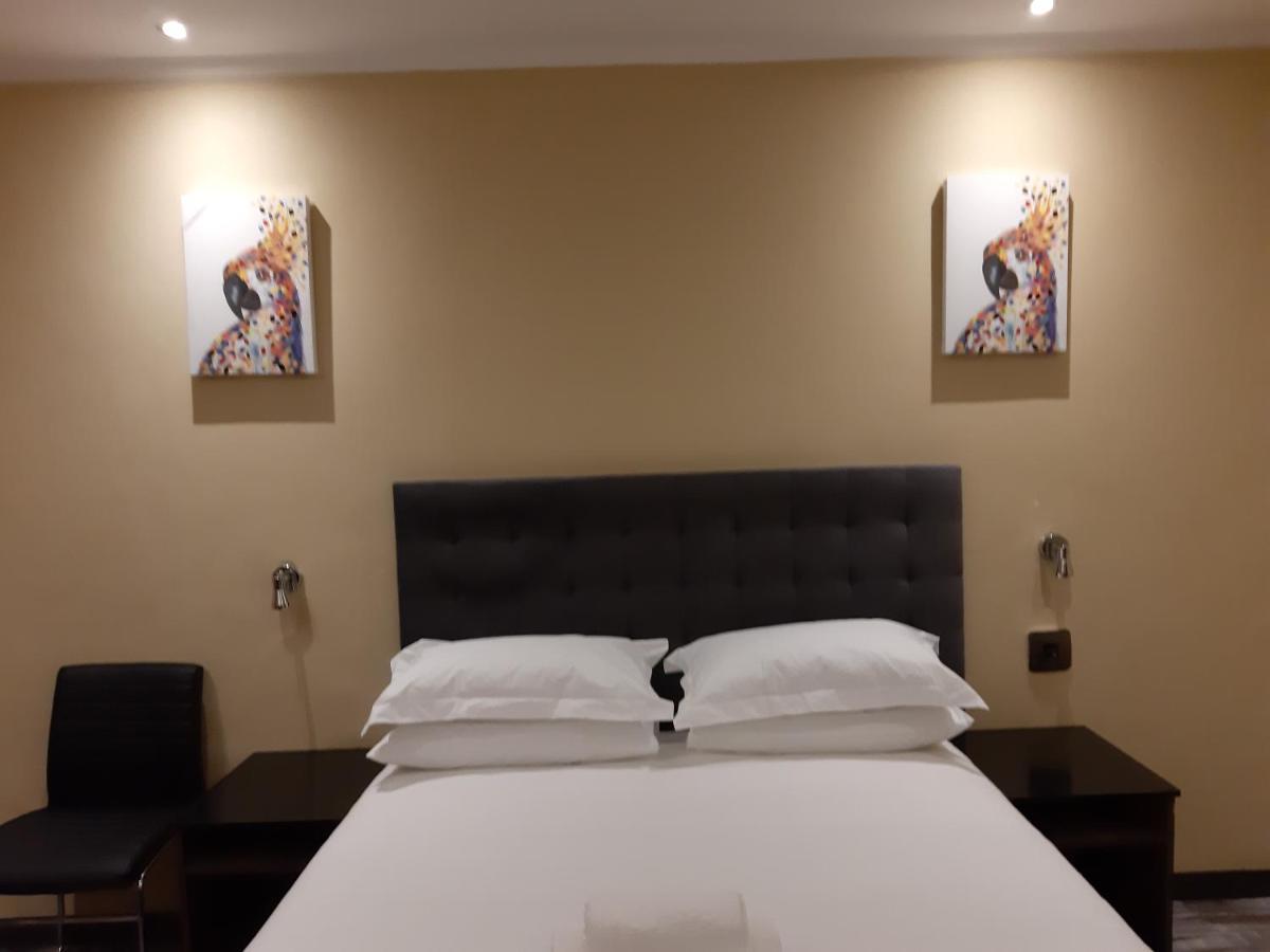 Citystay Ladybrand Luaran gambar